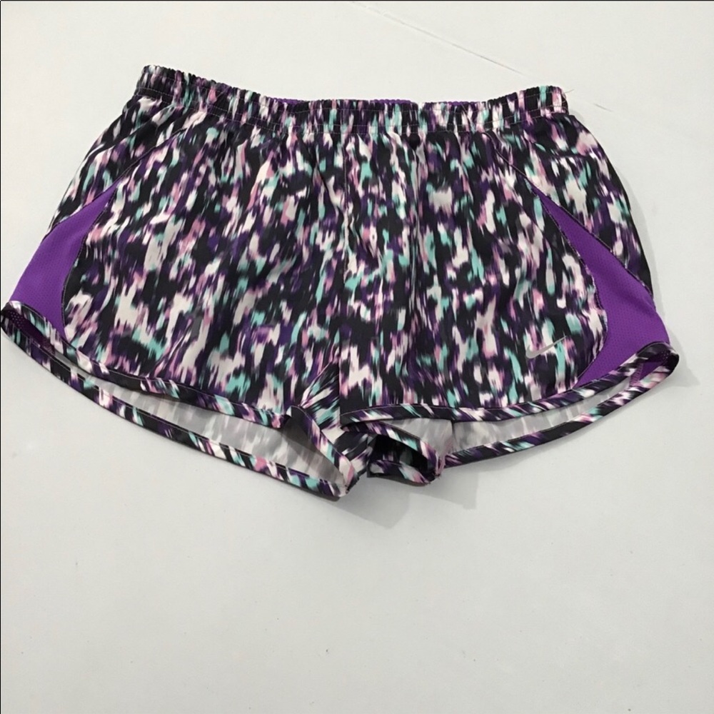 Nike Running short, excellent condition. Sz Medium